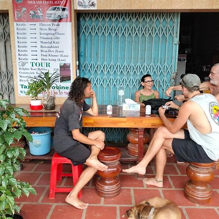 Dolphin Home Stay New 크라티에 외부 사진