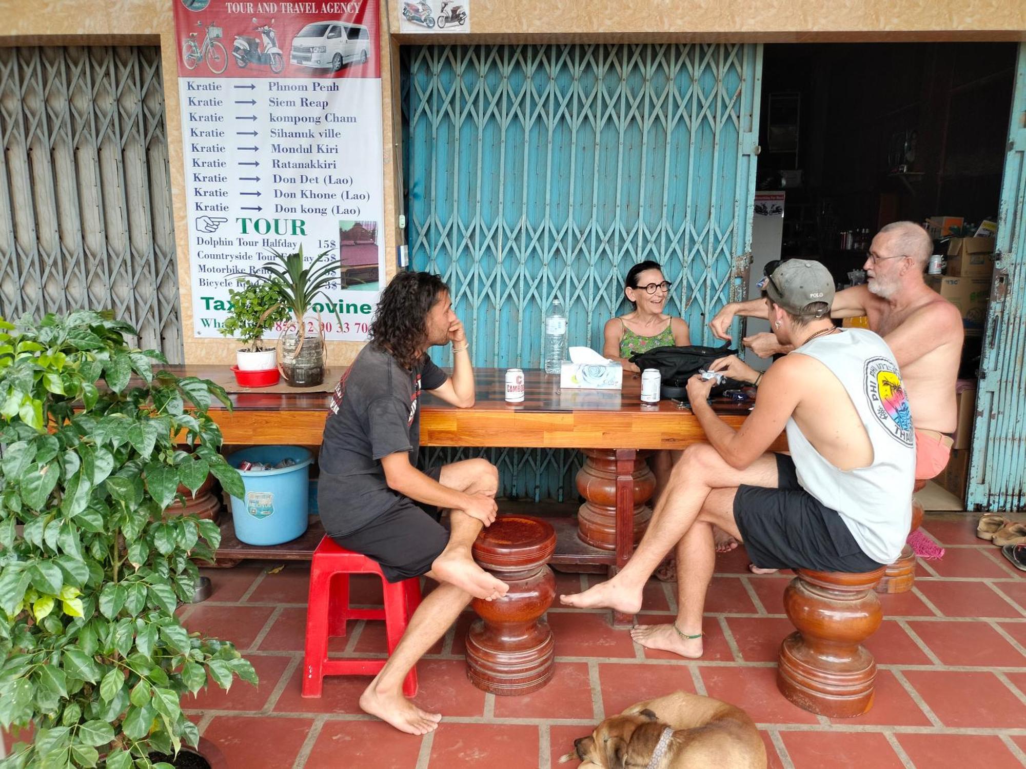 Dolphin Home Stay New 크라티에 외부 사진